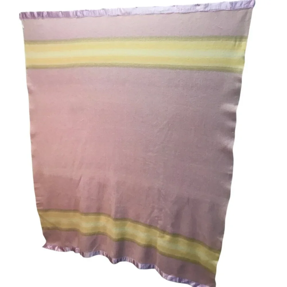 Olympiad Blanket Pendleton 1932 Olympics Stripe Satin 100% Virgin Wool Lilac LA